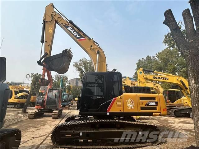 Sany SY 215 C حفارات زحافة