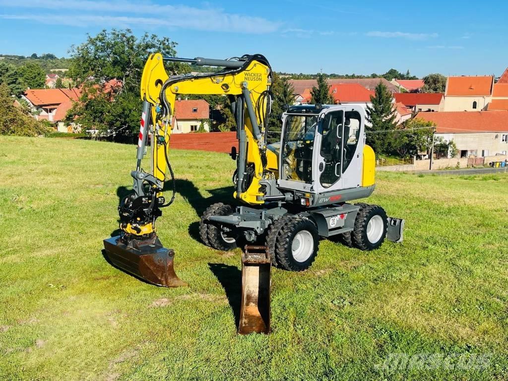 Wacker Neuson EW 100 حفارات بعجل