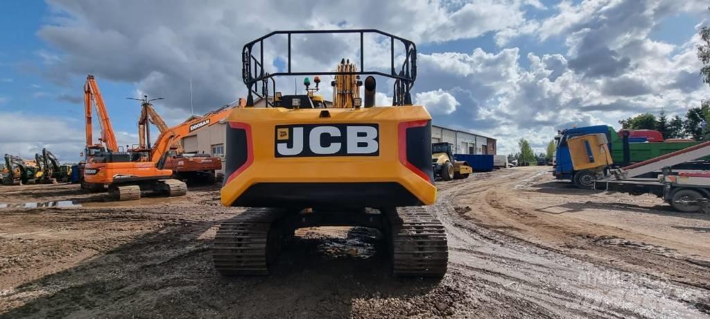 JCB 220X LC حفارات زحافة