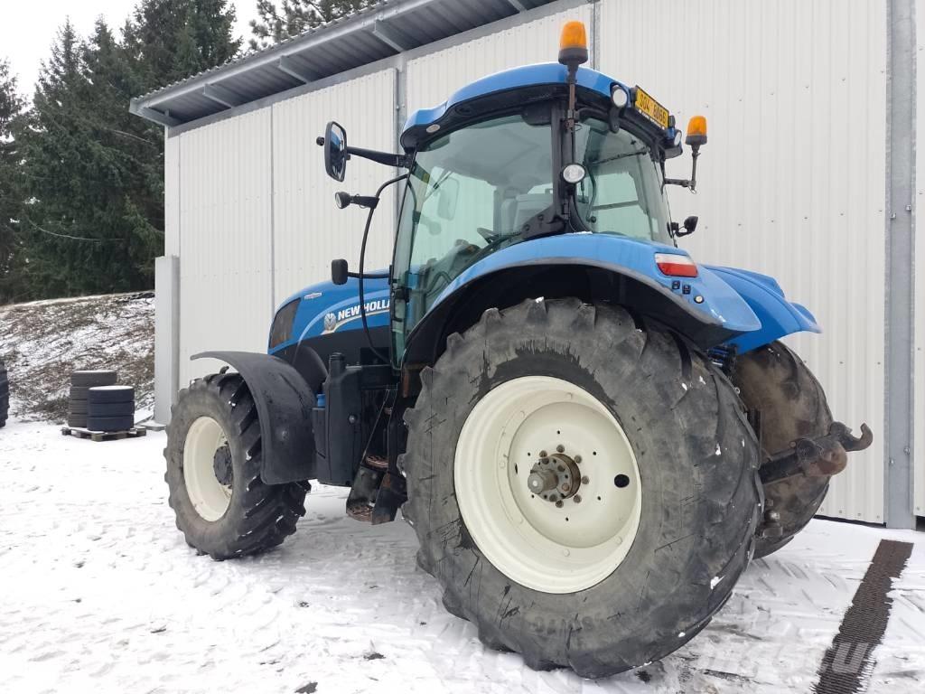 New Holland T 7.175 الجرارات