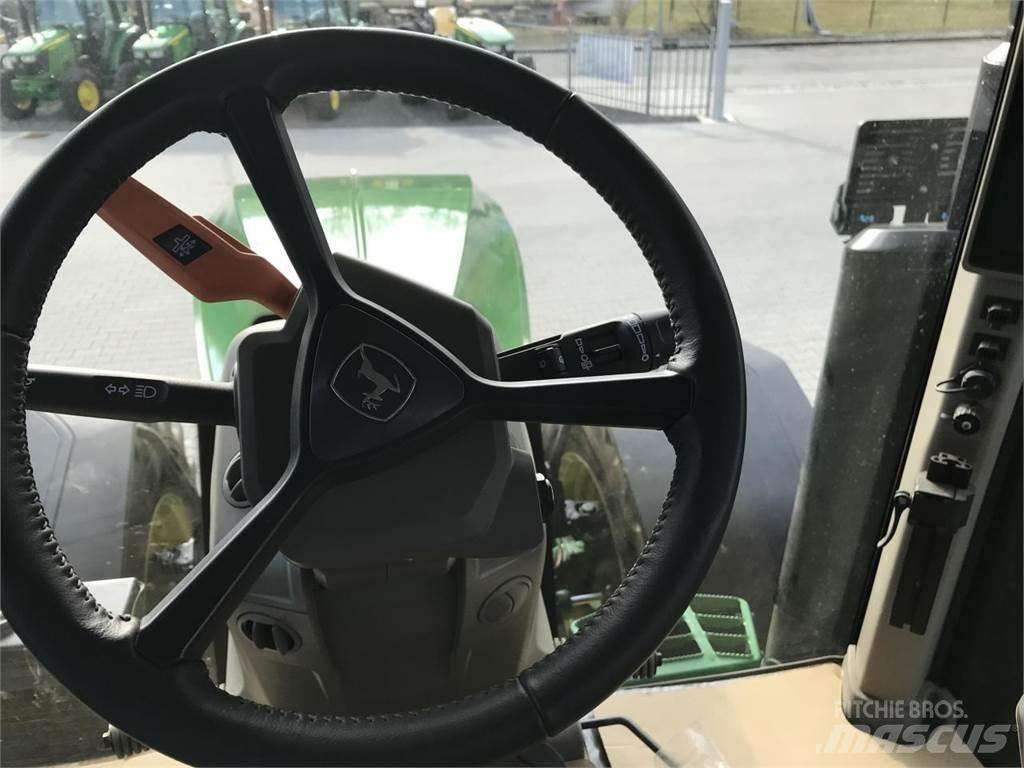 John Deere 7R 350 الجرارات
