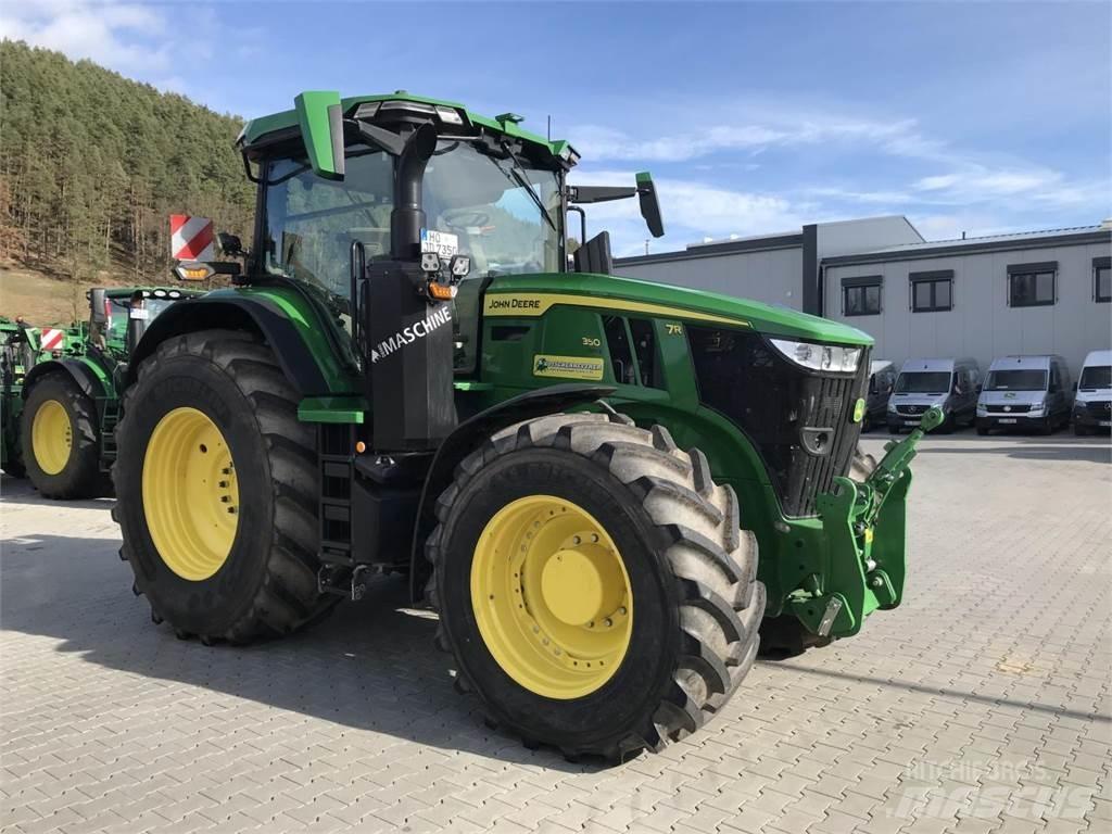 John Deere 7R 350 الجرارات