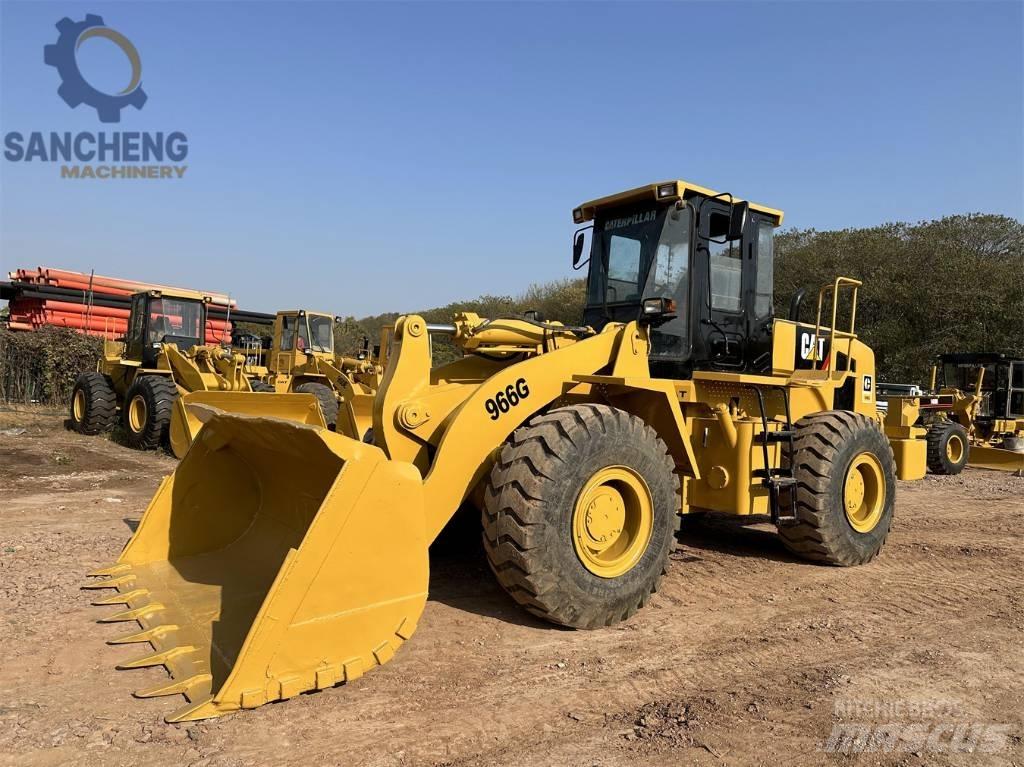 CAT 966 G لوادر بعجل