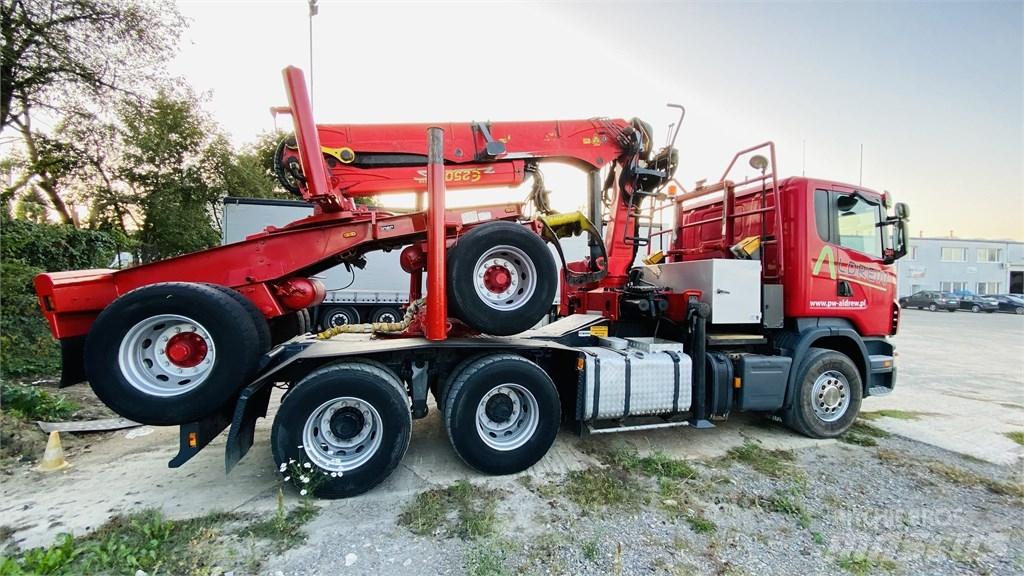 Scania R500 شاحنات أشجار