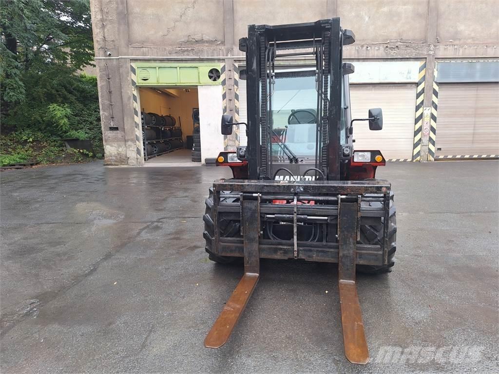 Manitou M40-2 S4 أخرى