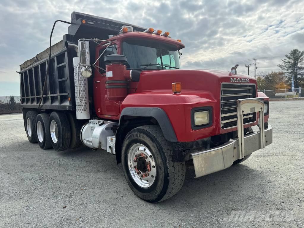 Mack RD 688 S شاحنات قلابة