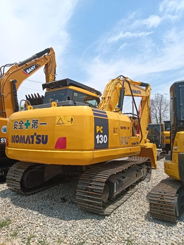 Komatsu PC 130 حفارات وسط 7 طن - 12 طن