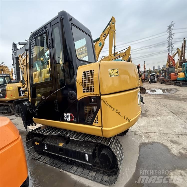 CAT 307D حفارات زحافة