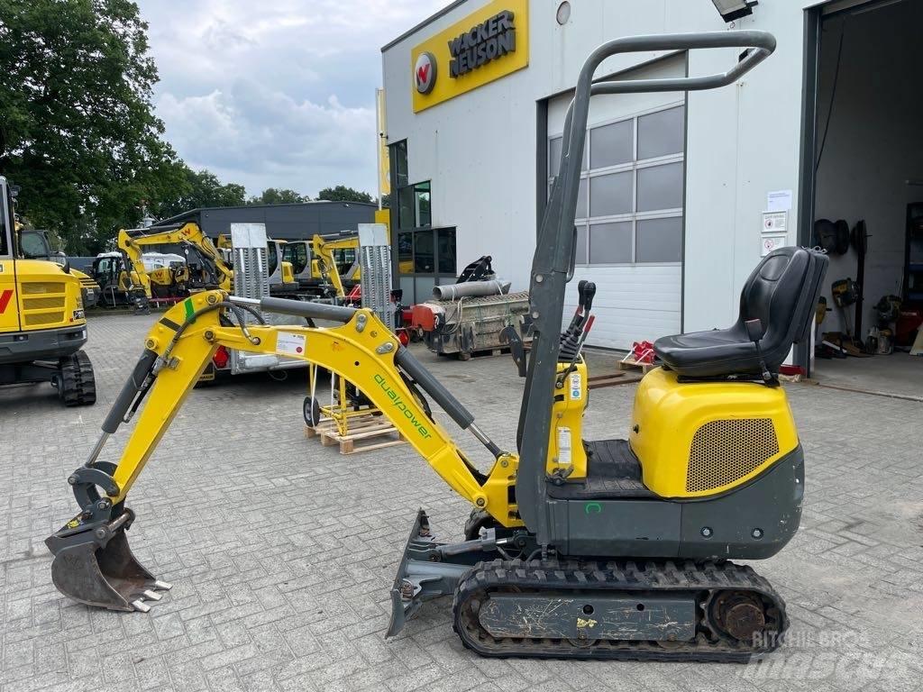 Wacker Neuson 803 حفارات زحافة