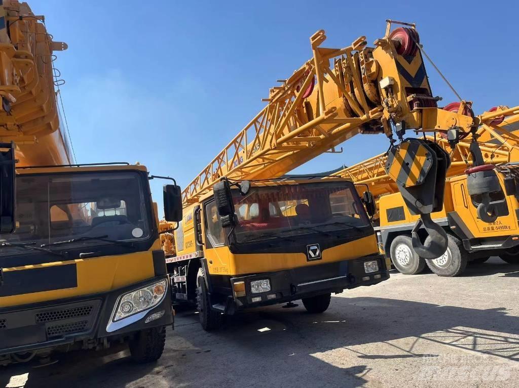 XCMG QY 25 K رافعات صالحة لكل أنواع الطرق