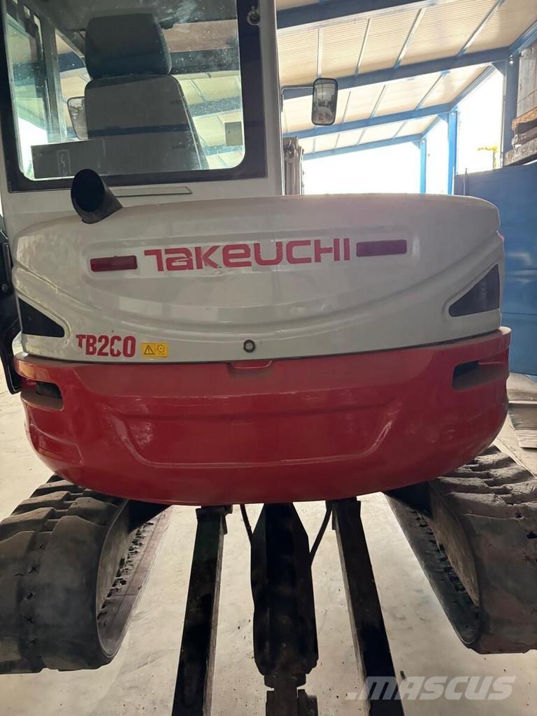 Takeuchi TB260 حفارات صغيرة أقل من 7 طن (حفارات صغيرة)