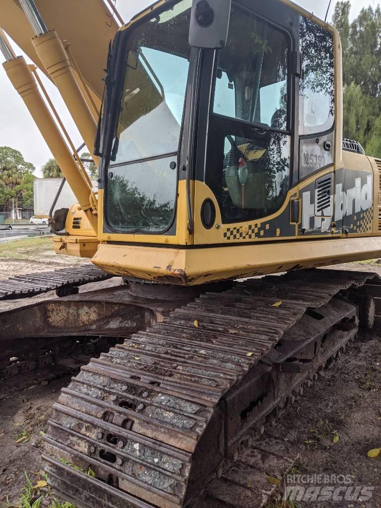 Komatsu HB215 LC-1 حفارات زحافة