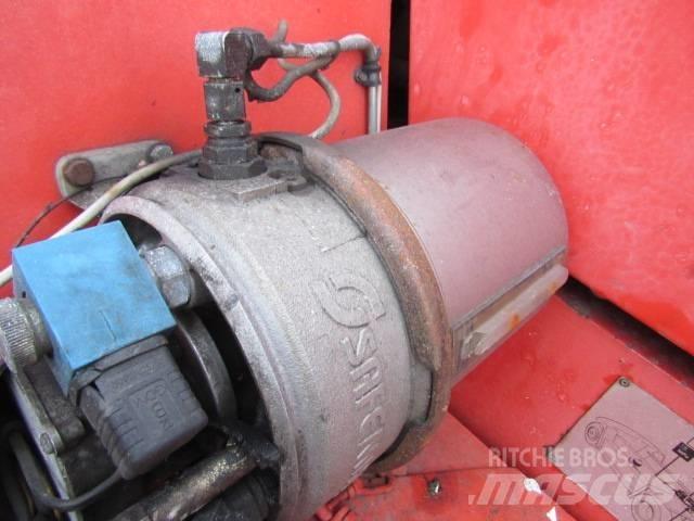 Kalmar DCD 120-12 شاحنات الديزل