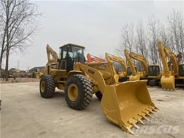 CAT 966  H لوادر بعجل