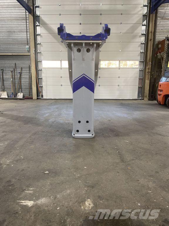 FRD F19 مطارق / كسارات