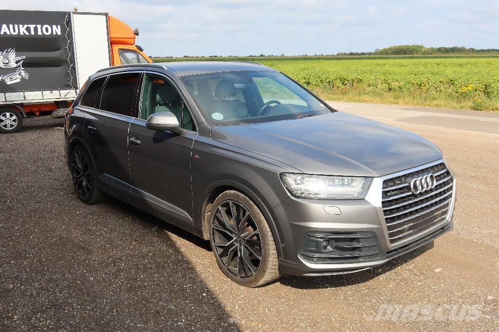 Audi Q7 سيارات