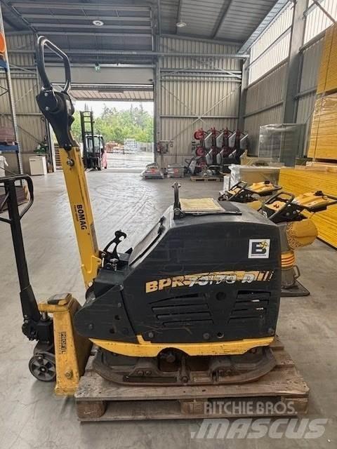 Bomag BPR 70/70 دكاكات أفقية