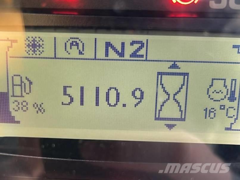 JCB 35-26D 4x4 مناولات متداخلة