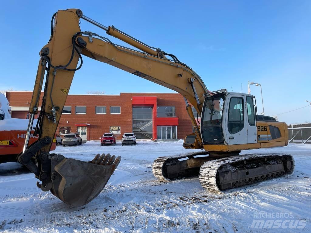 Liebherr R 926 LC حفارات زحافة