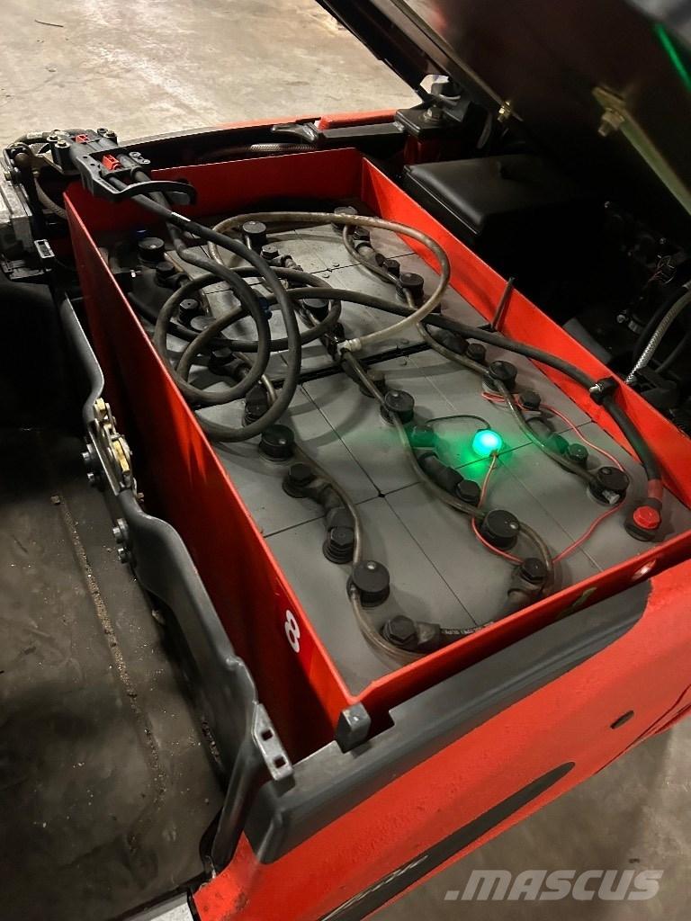 Linde E 15 شاحنات ذات رافعات شوكية تعمل بالكهرباء