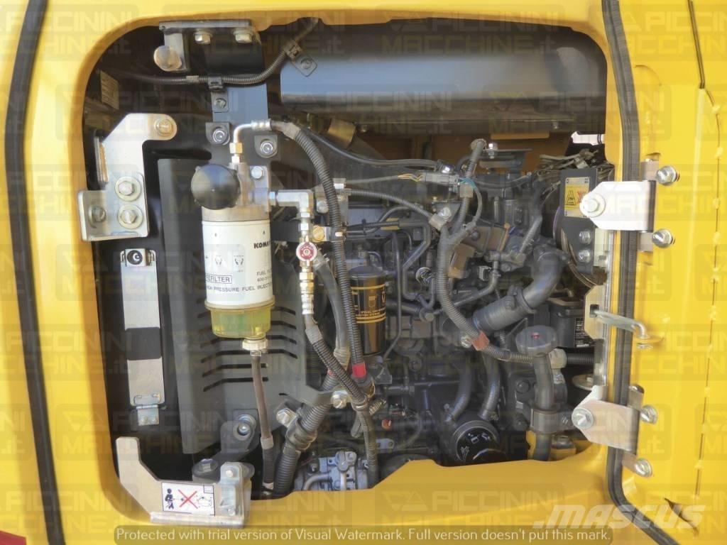 Komatsu PC88MR-11 حفارات وسط 7 طن - 12 طن