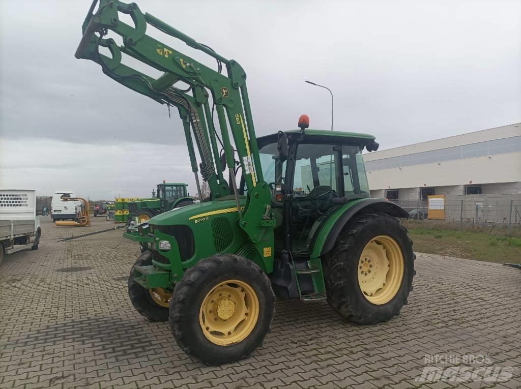 John Deere 5090 R الجرارات