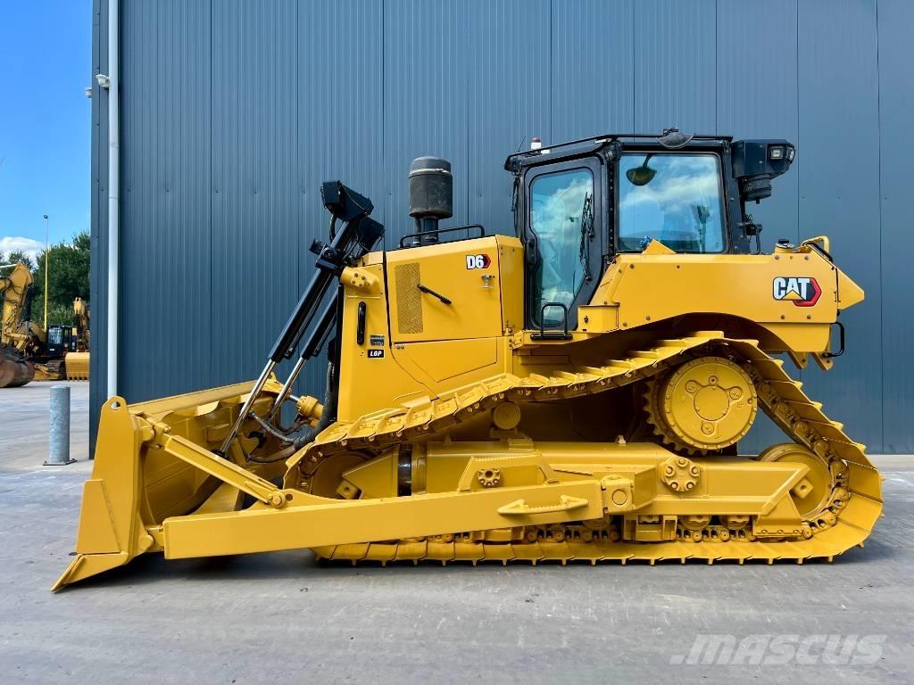 CAT D6 LGP - CE بلدوزرات مجنزرة