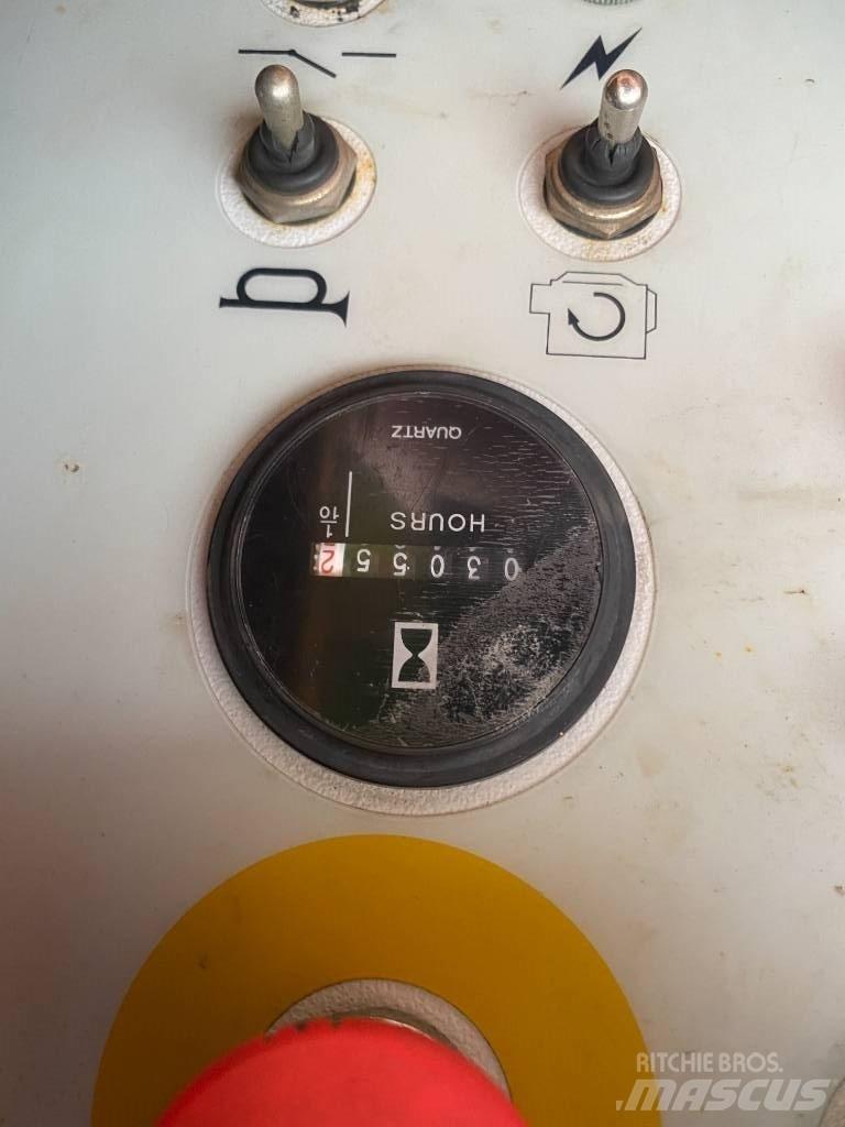 HAB T 16 JD4WD رافعات سلة تلسكوبية