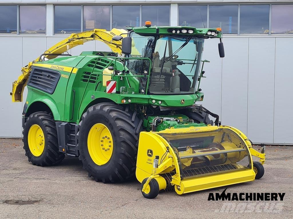 John Deere 9900 i حصادات الأعلاف