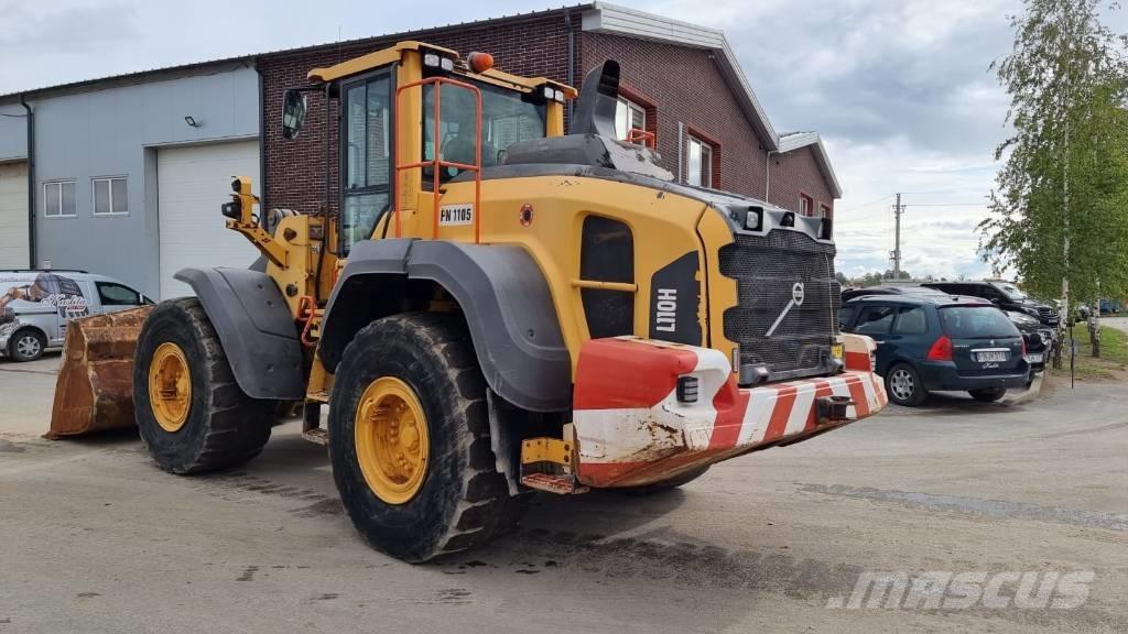Volvo L 110 H لوادر بعجل