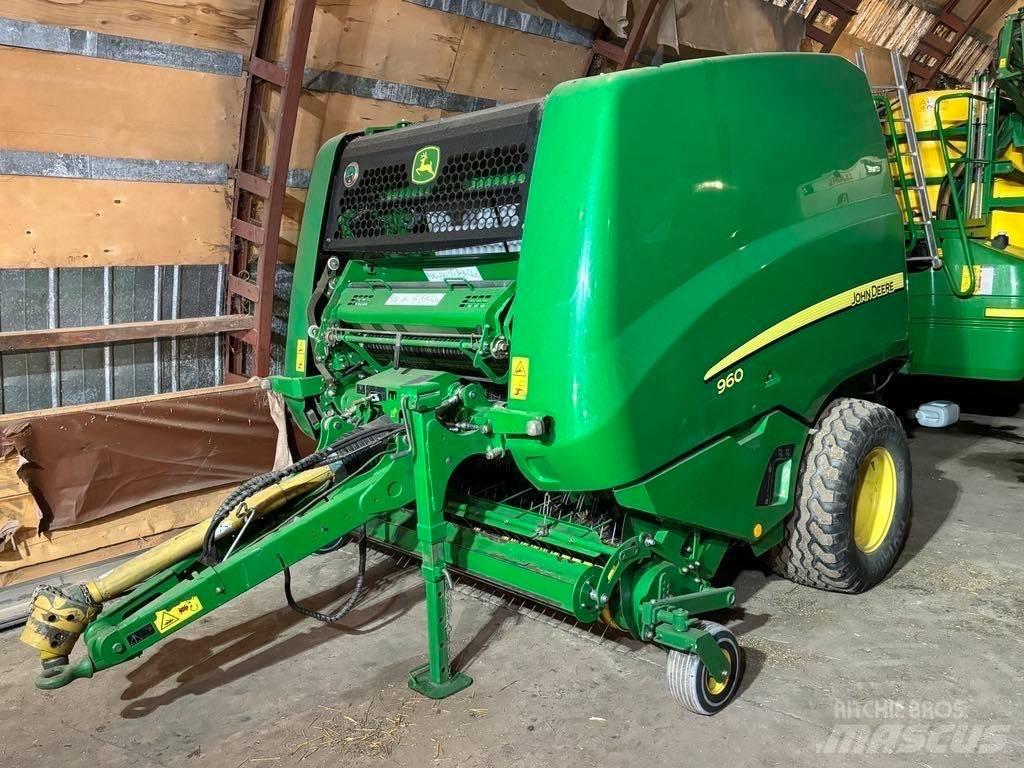 John Deere 960 محزمات مستديرة