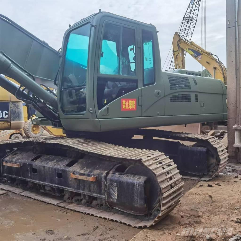 CAT 330 C حفارات زحافة