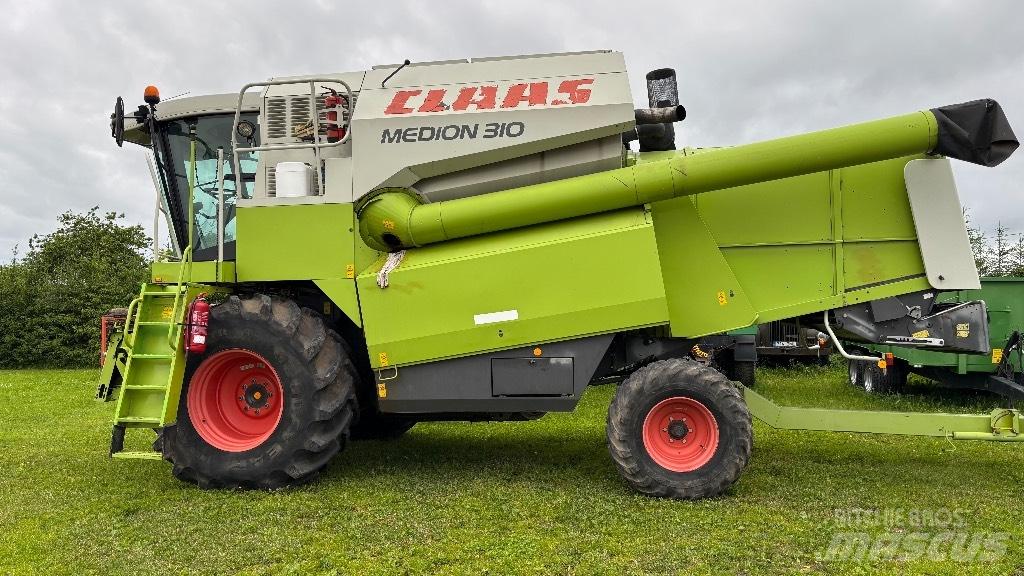 CLAAS Medion 310 حصادات
