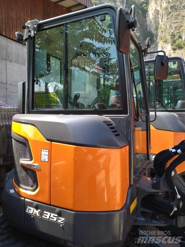 Develon DX 35 Z-7 حفارات صغيرة أقل من 7 طن (حفارات صغيرة)