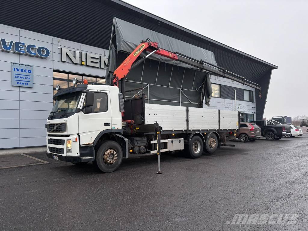 Volvo FM9 شاحنات الرافعات