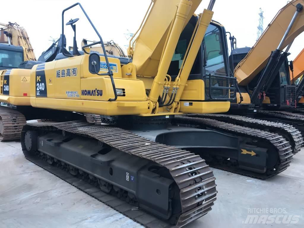 Komatsu PC 240 LC-8 حفارات زحافة