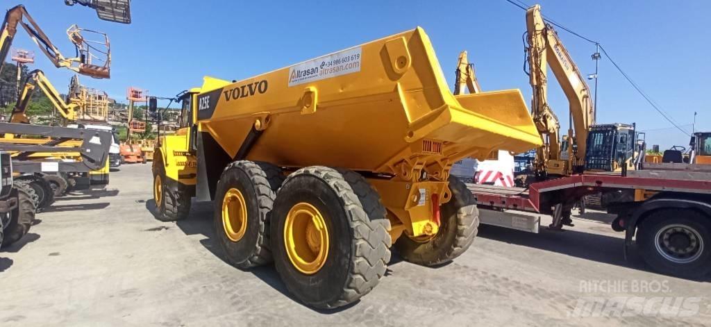 Volvo A 25 E ساحبات مفصلية