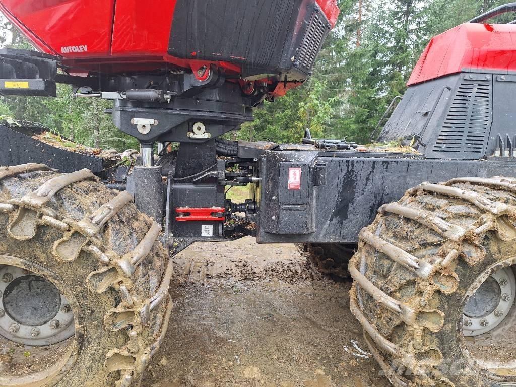 Komatsu 931XC حصادات