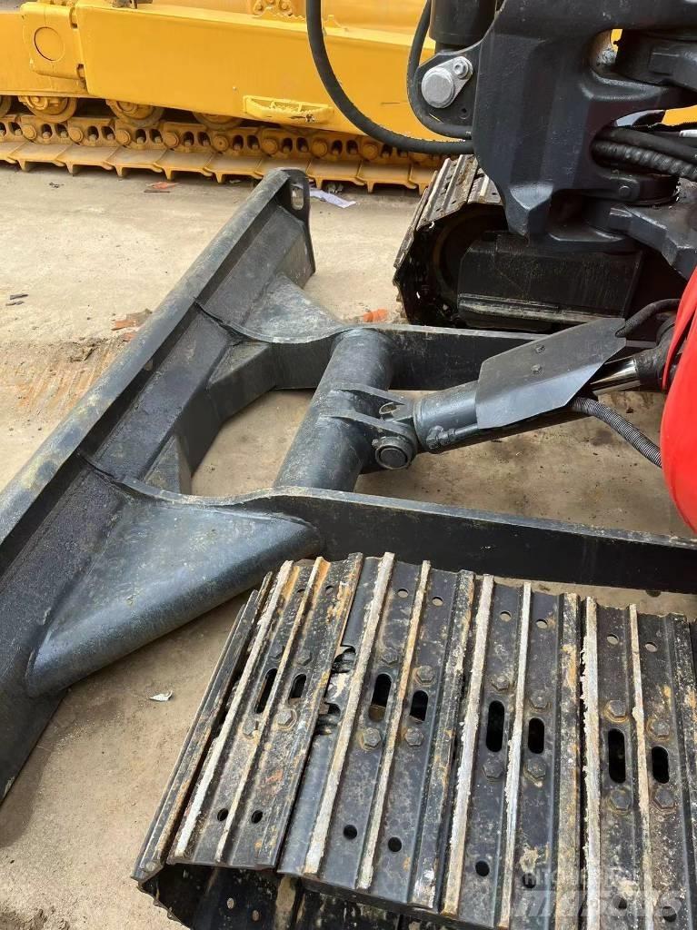 Kubota KX 163 حفارات وسط 7 طن - 12 طن