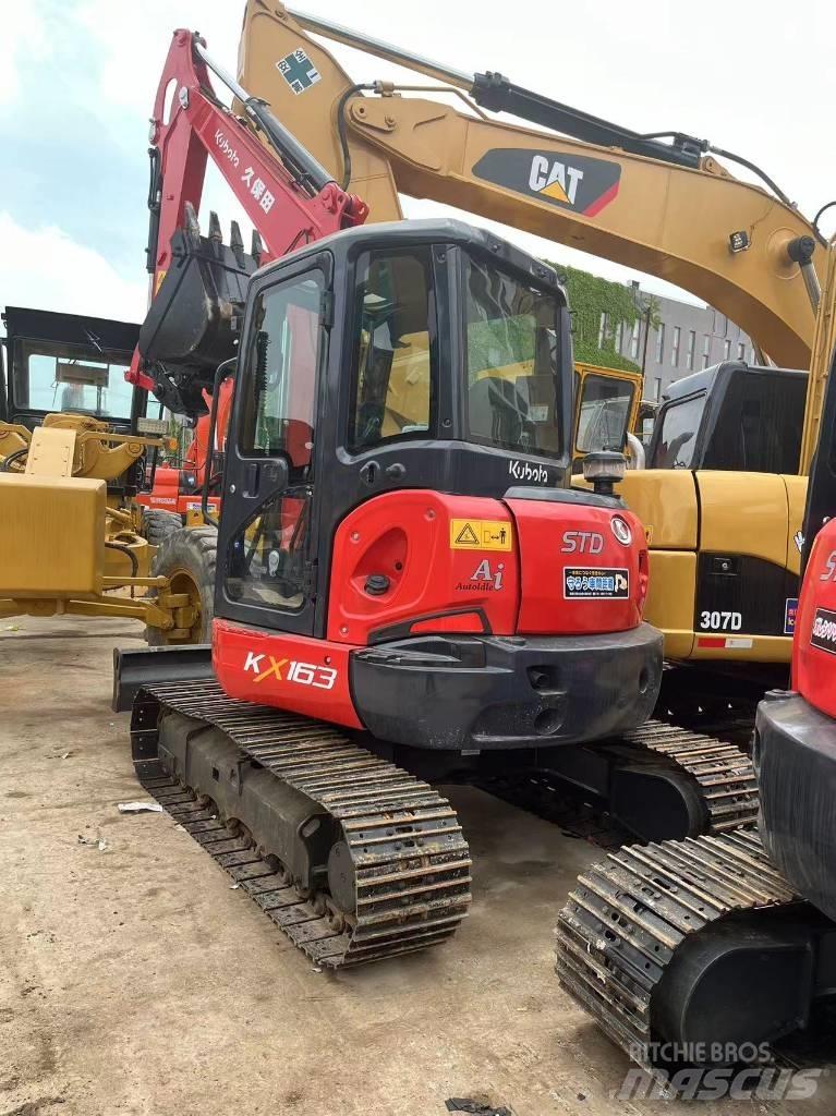 Kubota KX 163 حفارات وسط 7 طن - 12 طن
