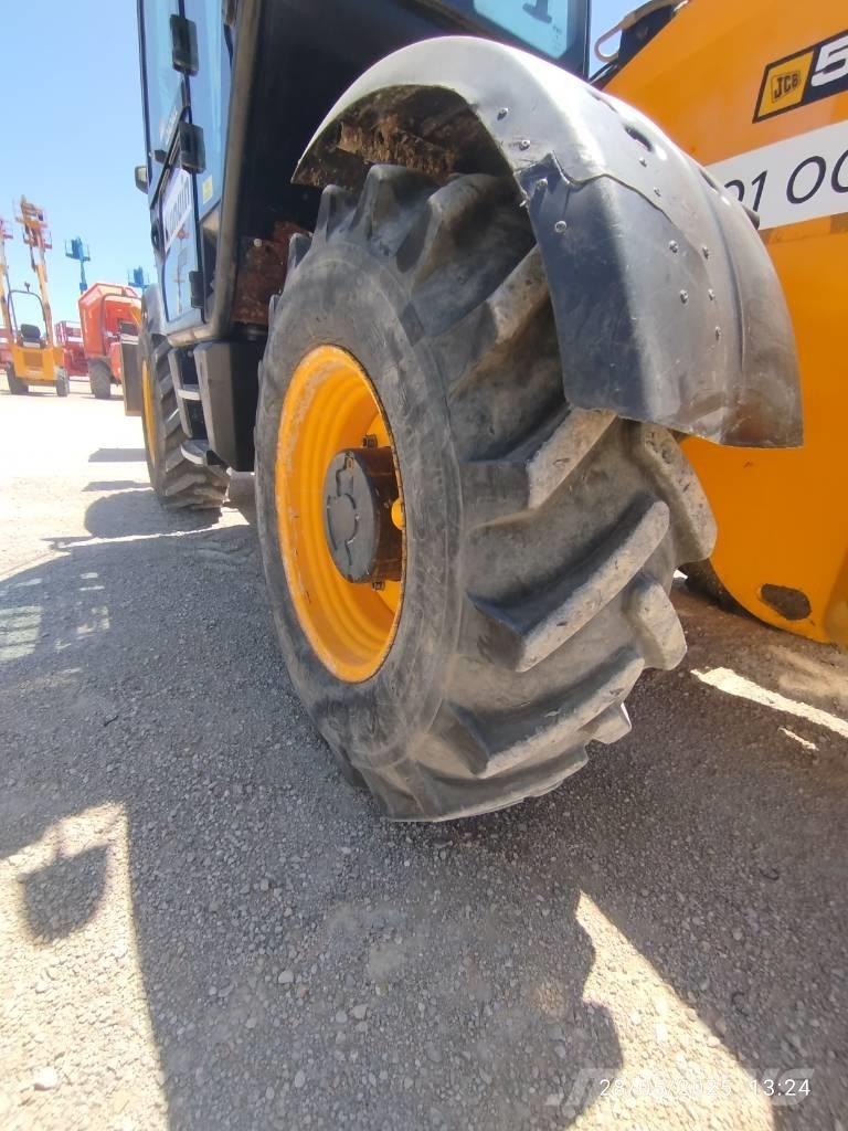 JCB 540-140 مناولات متداخلة