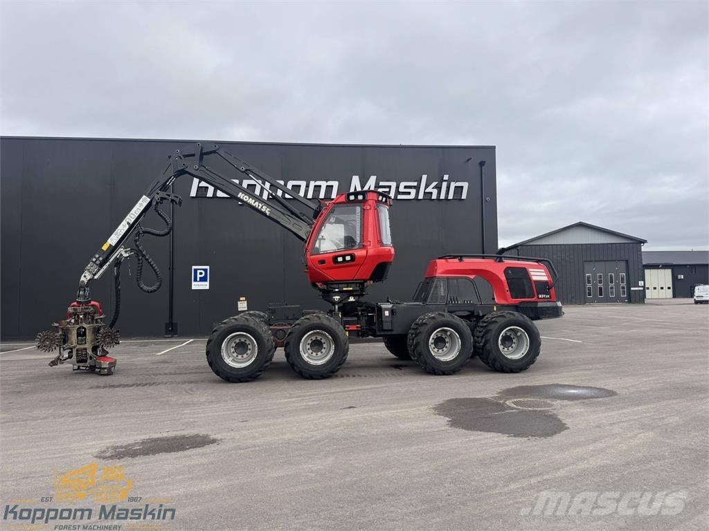 Komatsu 931XC حصادات