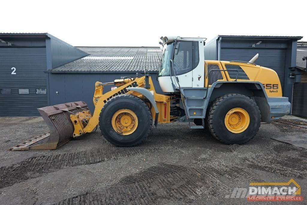 Liebherr L556 لوادر بعجل