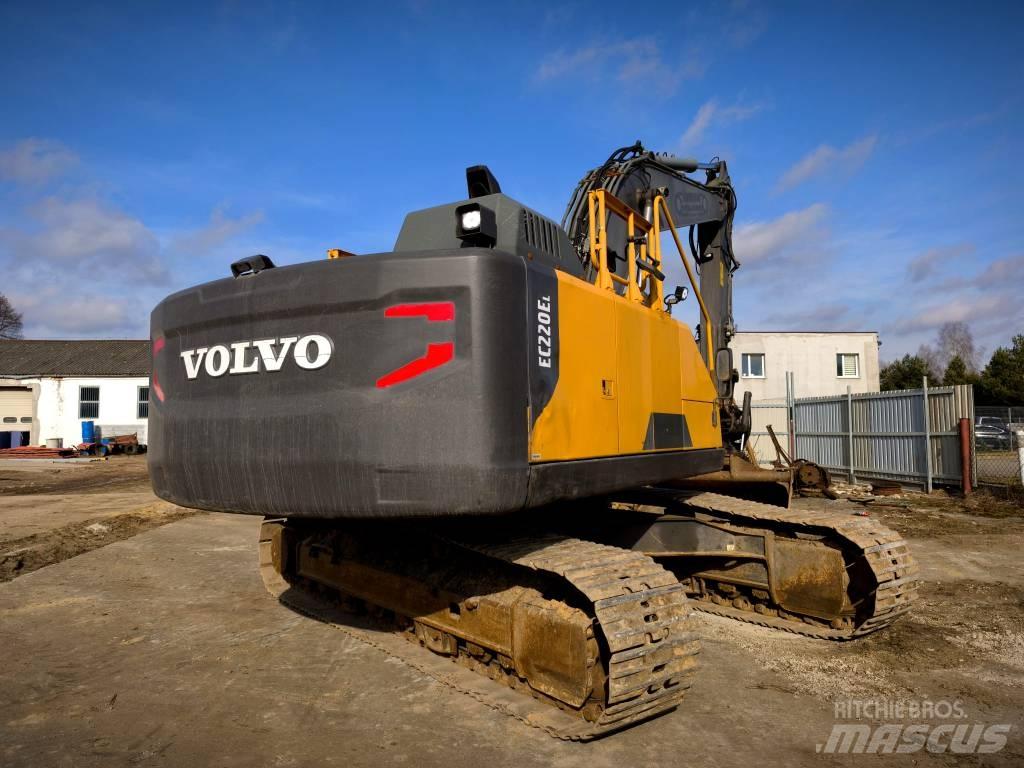 Volvo EC220EL حفارات زحافة