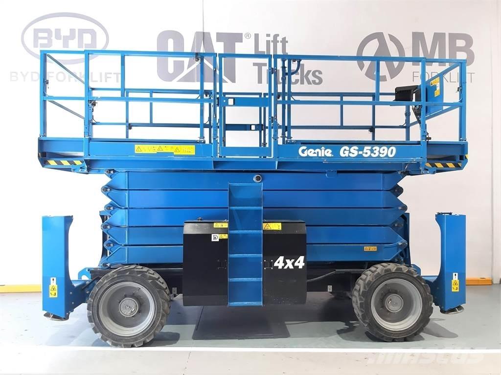 Genie GS5390RT رافعات مقصية الشكل