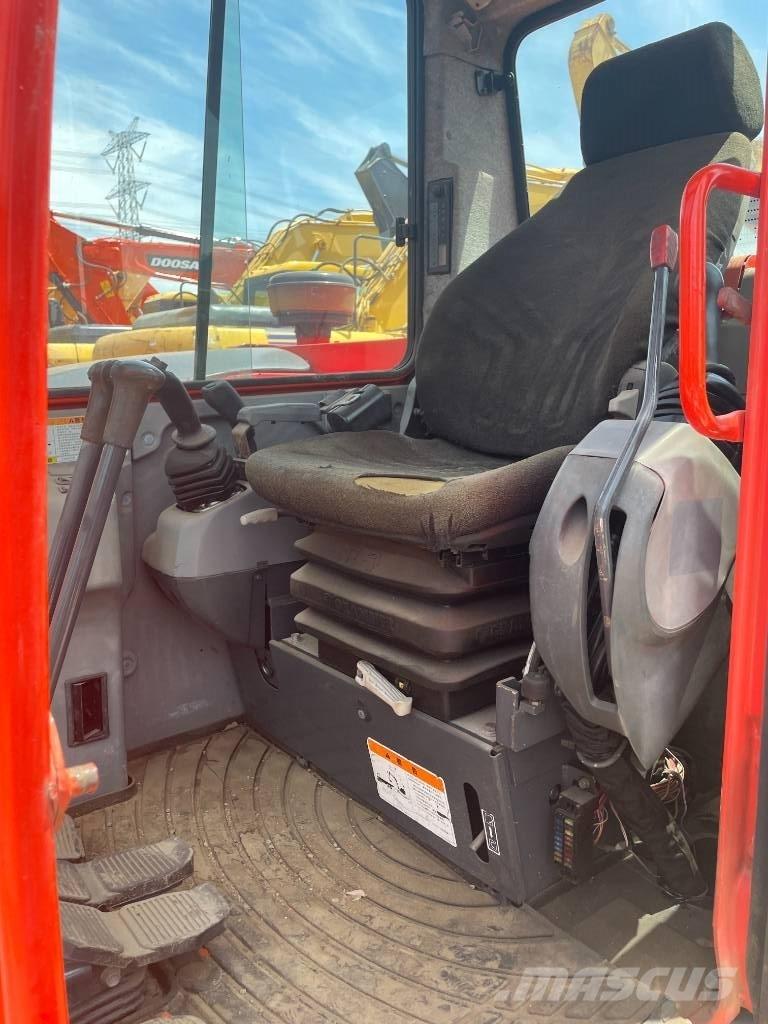 Kubota KX 185-3 حفارات زحافة