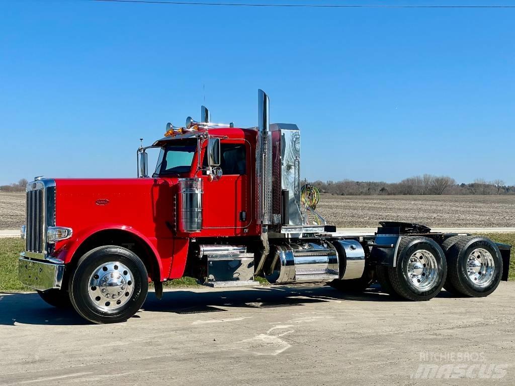 Peterbilt 389 وحدات الجر