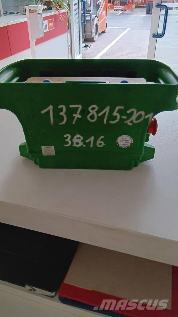 Merlo Roto 38.16 مناولات متداخلة