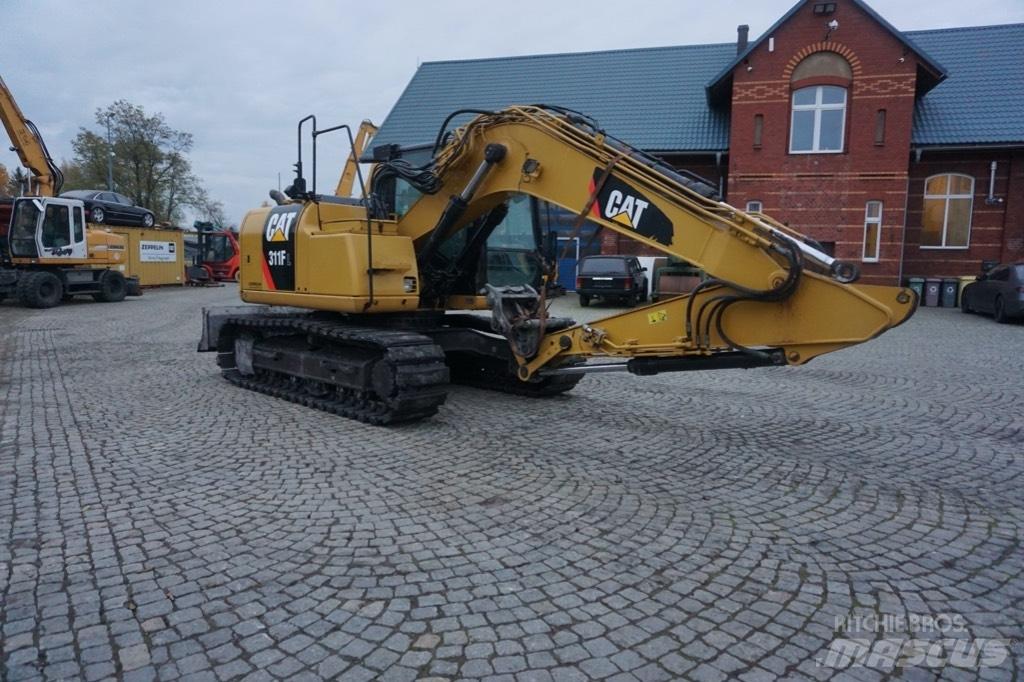 CAT 311 F LRR حفارات زحافة