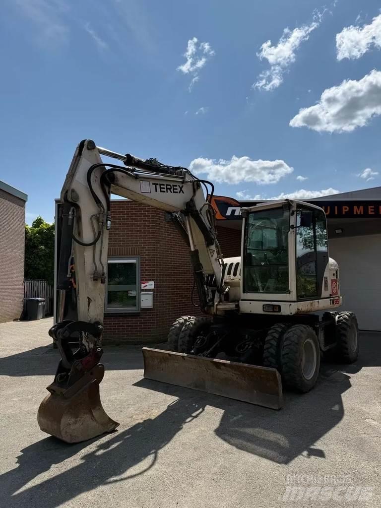 Terex TW 85 حفارات بعجل